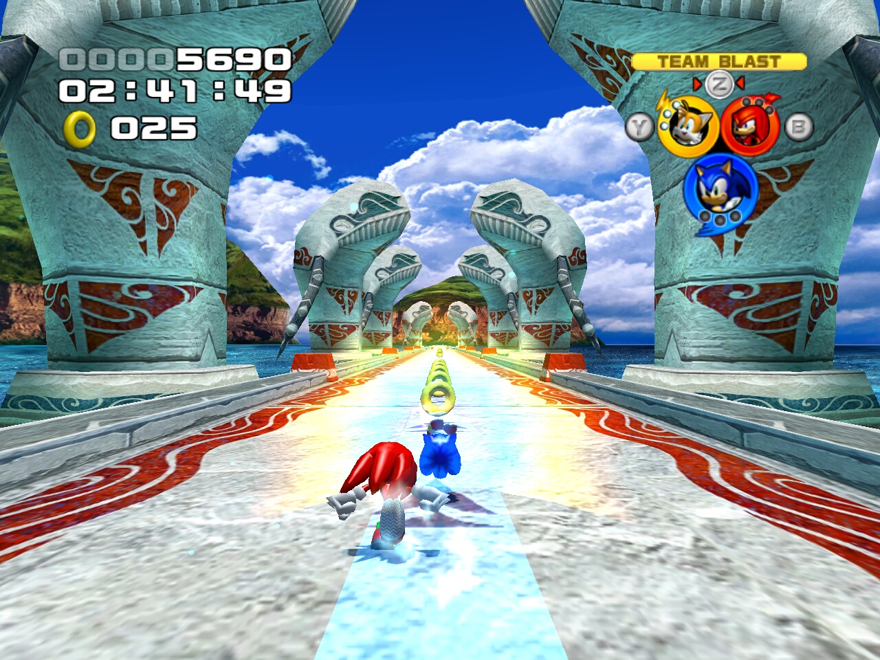 sonicheroes96.jpg